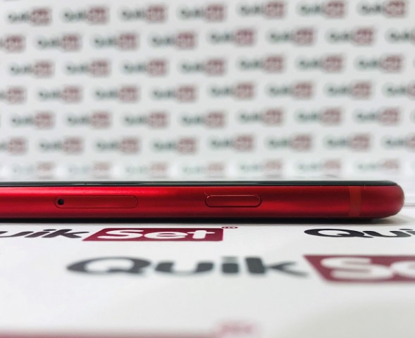 Apple iPhone 8 256GB červený kategorie A