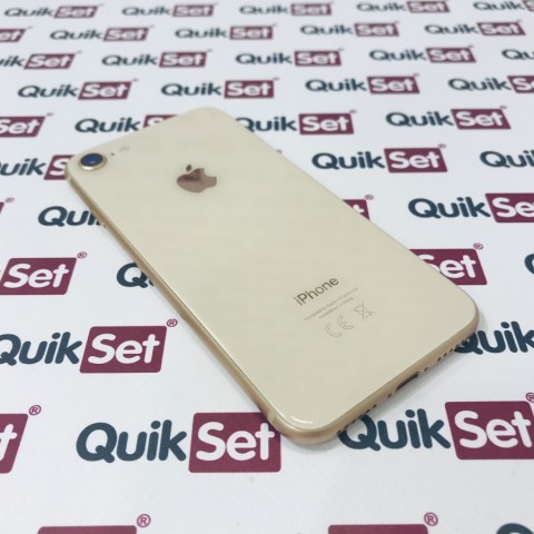 Apple iPhone 8 64GB zlatý - Kategorie A