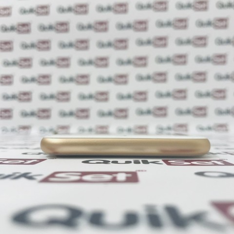Apple iPhone 8 64GB zlatý - Kategorie A
