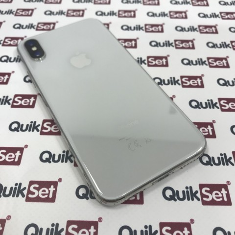Apple iPhone X 64GB stříbrný - kategorie B