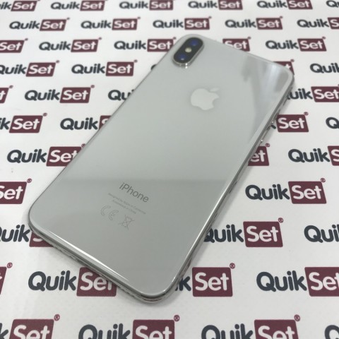 Apple iPhone X 64GB stříbrný - kategorie B