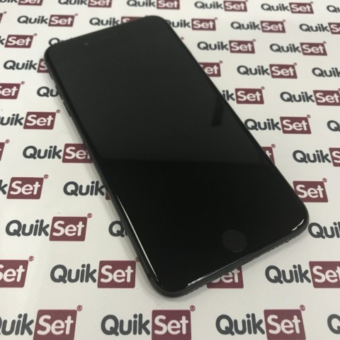 Apple iPhone 8 Plus 64GB vesmírně šedý Kategorie A