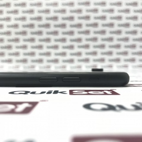 Apple iPhone XR 64GB černý - kategorie A