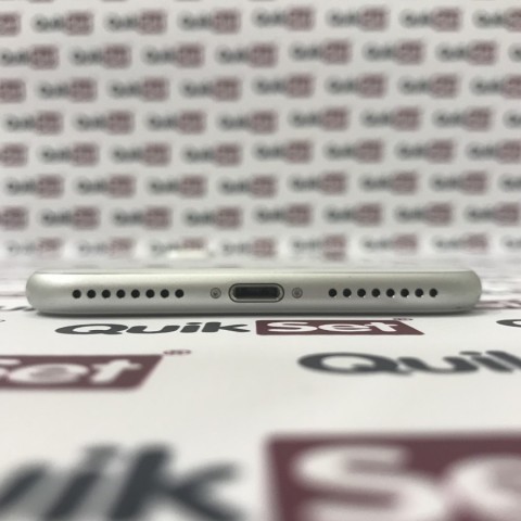 Apple iPhone 8 Plus 64GB Silver - Kategorie B