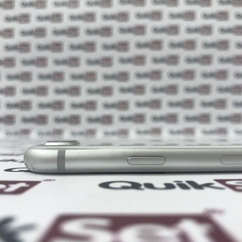 Apple iPhone 8 Plus 64GB Silver - Kategorie B