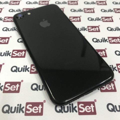Apple iPhone 7 128GB temně černý - Kategorie A