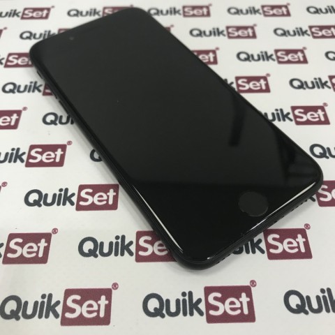 Apple iPhone 7 32GB černý - Kategorie C