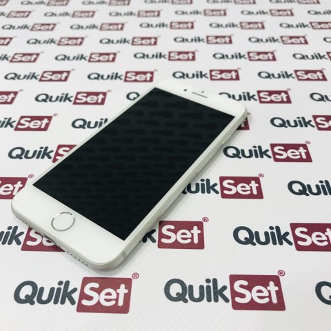 Apple iPhone 8 256GB stříbrný- kategorie A