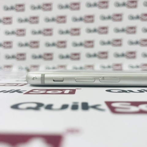 Apple iPhone 8 64GB stříbrný - Kategorie B