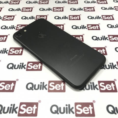 Apple iPhone 7 32GB černý - Kategorie A