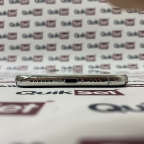 Apple iPhone XS 64GB stříbrný kategorie A