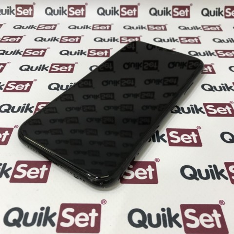 Apple iPhone XR 128GB černý kategorie C