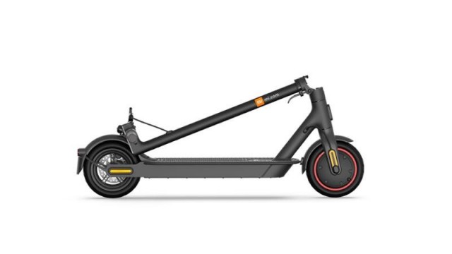 Xiaomi Mi Electric Scooter Pro 2 černá č.4
